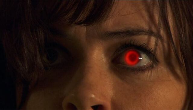 File:Sniper sights on Gwen Children of Earth D2.jpg