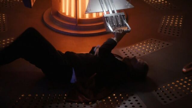 File:Doctor activates Siege Mode.jpg