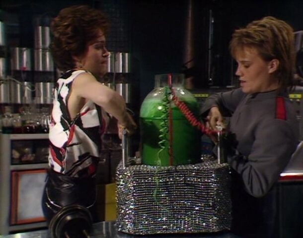 File:Acid jar.jpg