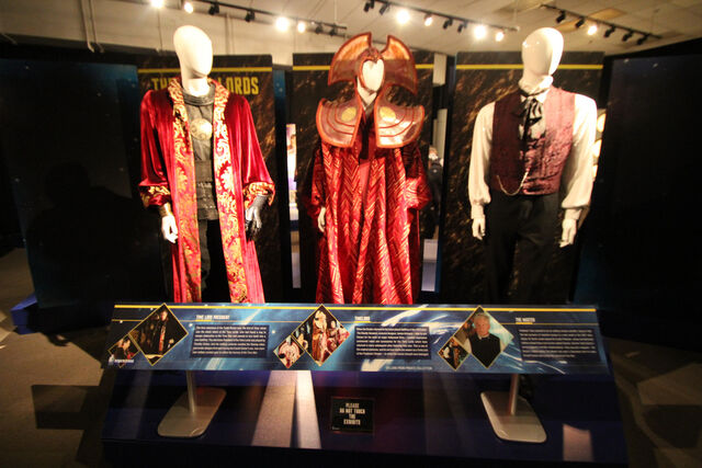 File:TimeLordcostumesDWExperience.jpg