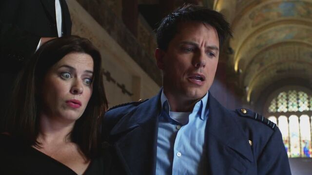 File:Jack and gwen surprised.jpg