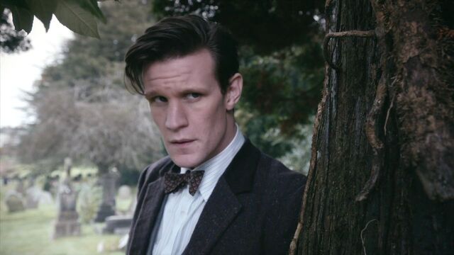 File:Eleventh Doctor watches Clara mourn.jpg