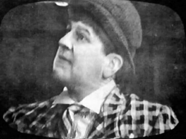 File:Clown-BingCrosby-DaleksMasterPlan.jpg