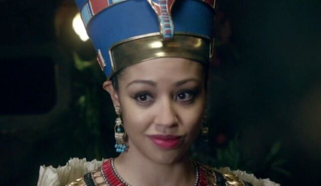 File:Queen Nefertiti.jpg