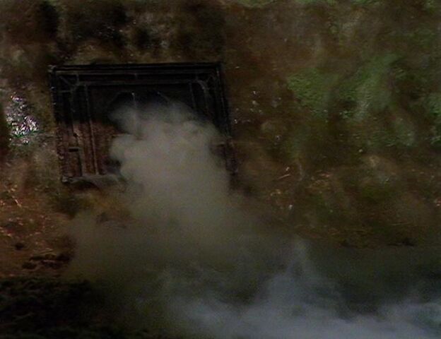 File:Fumigation.jpg