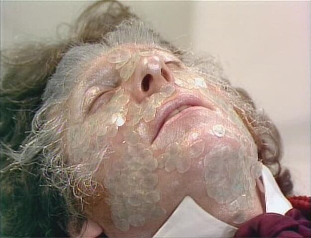 File:Virus Invisable.jpg