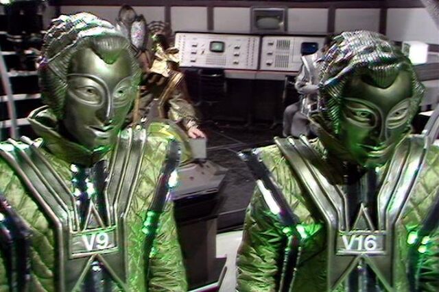 File:V9 and V16.jpg