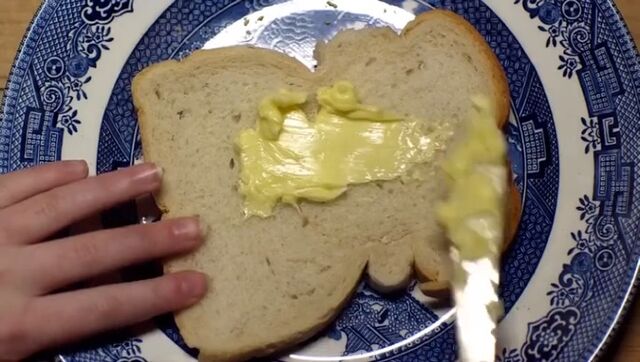 File:Eleventh Hour Bread.jpg