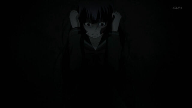 File:Yuuko scared hold head.jpg