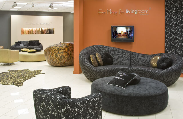File:010-salon.jpg