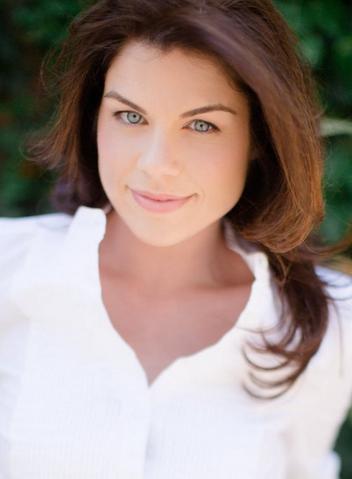 File:Carly Wray.png