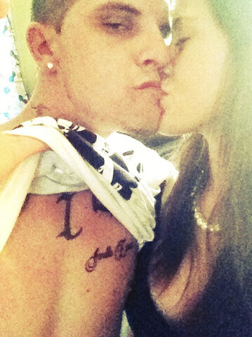 File:Jenelle & ex-husband, Courtland.jpeg