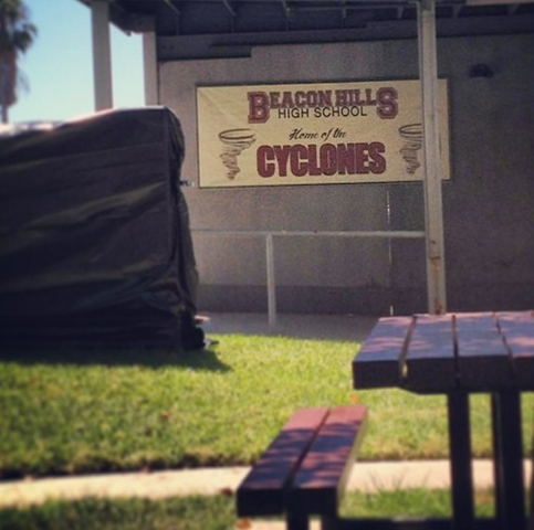 File:Teen Wolf Season 3 Behind the Scenes High School exterior Teen Wolf HQ Aug 20.png