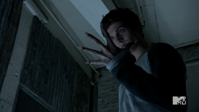 File:Isaac-isaac-lahey-32683402-1280-720.png