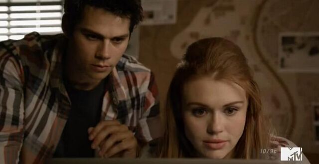 Datei:Teen-Wolf-Season-4-Episode-9-Perishable-Lydia-Stiles.jpg