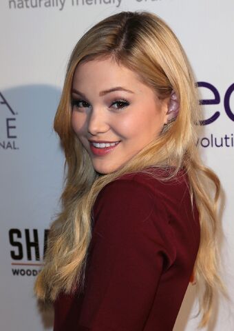 File:Olivia Holt3.jpg