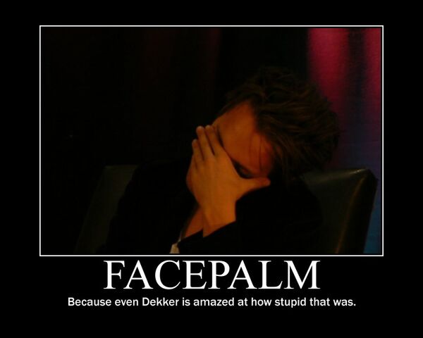 File:Dekker Facepalm.jpg