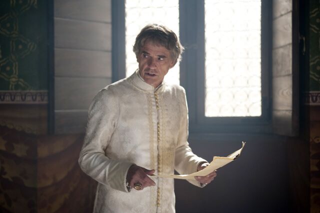 File:002 Siblings episode still of Rodrigo Borgia.jpg