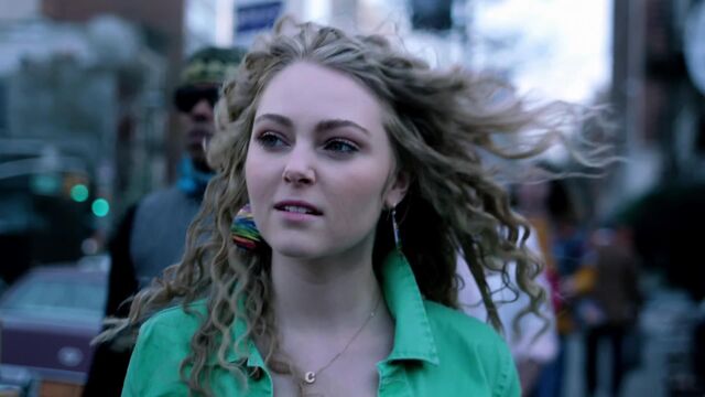 File:Thecarriediaries0101-0021.jpg