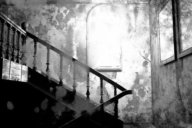 File:Escadas.jpg
