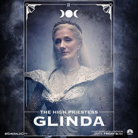 File:Glinda tarot.jpg