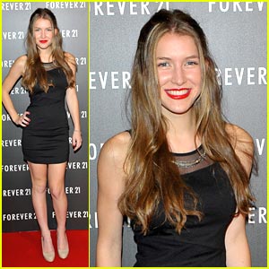File:Forever 21.jpg