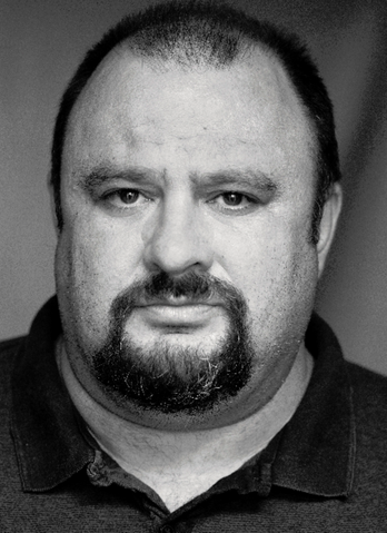 File:Victor McGuire.png
