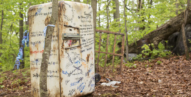 File:1x07 EmptyFridge.jpeg