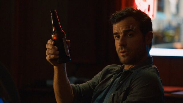 File:1x01 WereStillHere.jpg