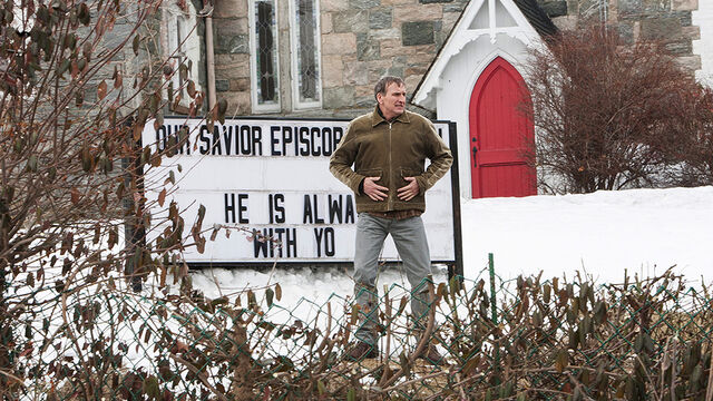 File:1x03 MattOutsideSnow.jpg