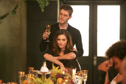 1x09KlausHayley