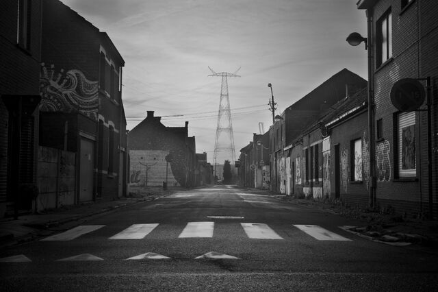 File:Empty-street-2-368328.jpg