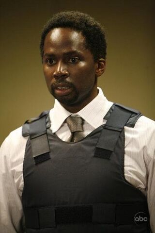 File:Harold-perrineau.jpg
