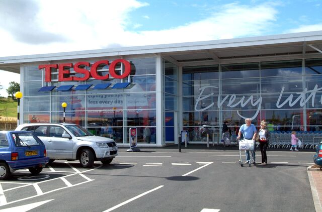 File:Tesco-Black-Friday-iPad-Deals.jpg