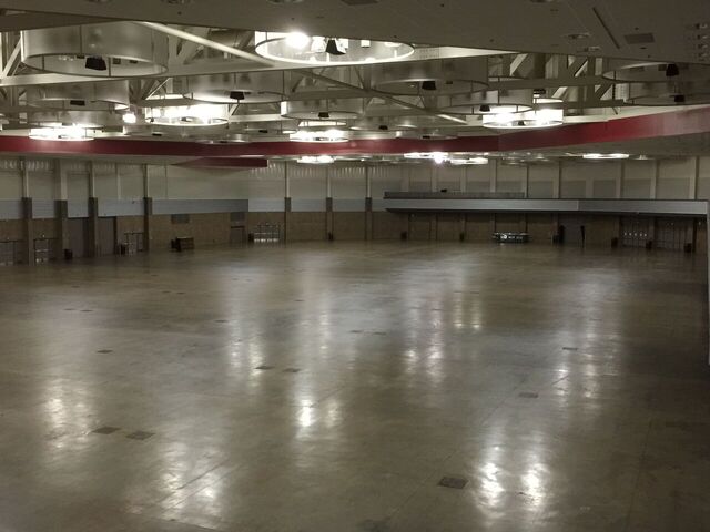 File:Before-picture-of-Memorial-Coliseum.jpg