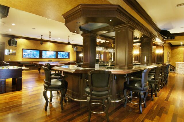 File:Game room.jpg