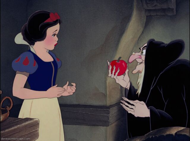 File:Snow White the Witch and the apple.jpg