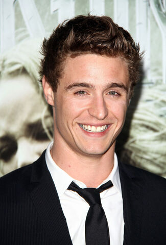 File:Maxirons.jpg