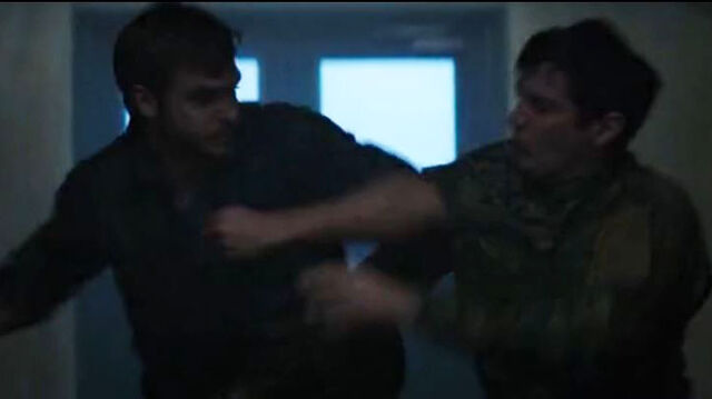File:Evan arriving.jpg