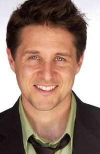 Yuri-lowenthal