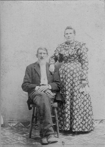 File:William Riley & Elizabeth Gobble Hudlow.jpg