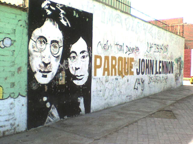 Archivo:ParqueJohnLennon.jpg
