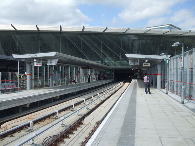File:StrafordRailwayStation.jpg