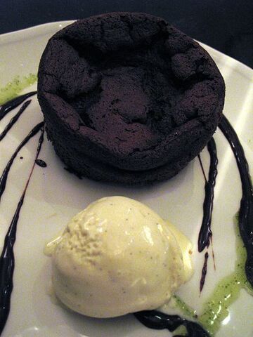 File:Flourless.jpg