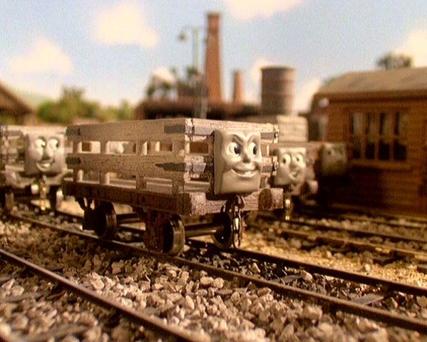 File:Trucks!47.png