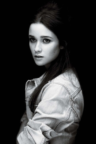File:Img-alice-englert 182428785193.jpeg