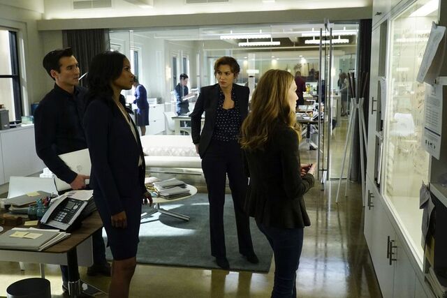 File:1x01-23.jpg