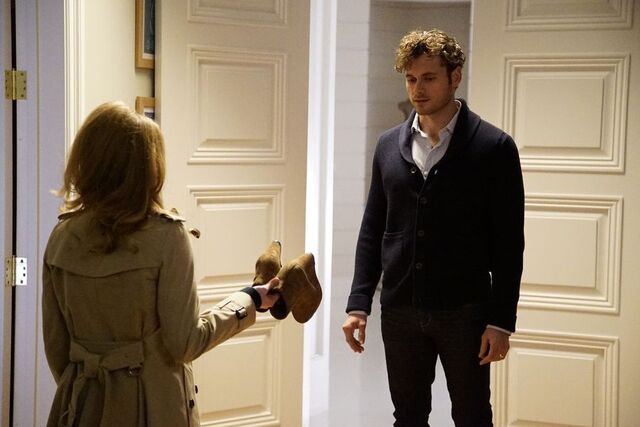 File:1x02-16.jpg