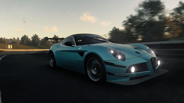 File:AlfaRomeo 8C PERF.jpg
