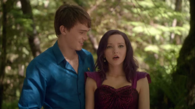 File:If Only-Dove Cameron97.png